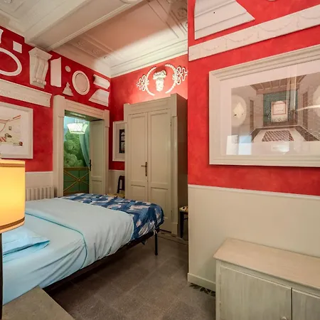 Centro Assoluto, Parcheggio - Museo Privato アパート